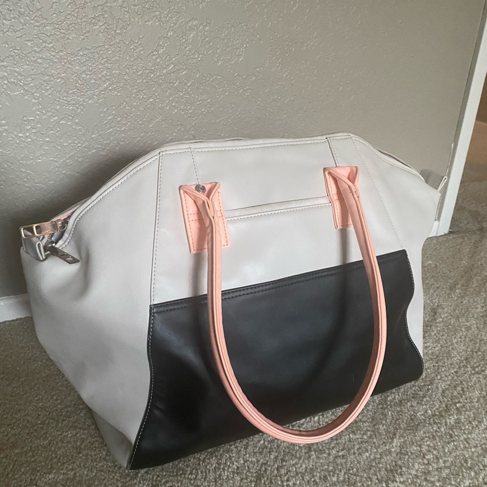 Lululemon Vinyasa Before You Vino Tote/Gym Bag